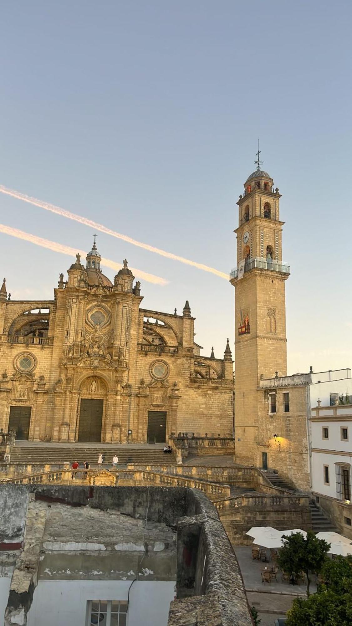 Apartamento Catedral Jerez de la Frontera Luaran gambar